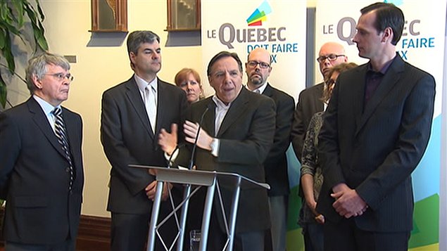 François Legault, chef de la Coalition avenir Québec (CAQ), en conférence de presse le 11 mars 2012.