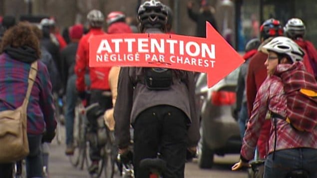 Les étudiants à vélo pour faire entendre leur cause