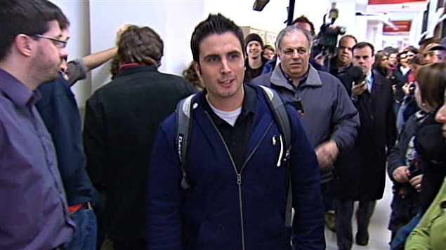 Arrivée de Laurent Proulx à son cours à l'Université Laval