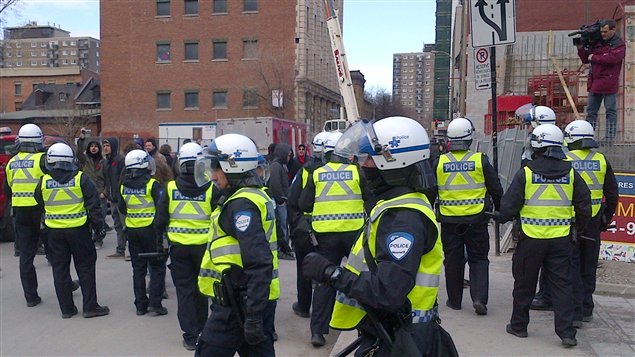 Une soixantaine d'étudiants ont été arrêtés au centre-ville.