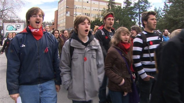 Des manifestants contre la hausse des droits de scolarité, à Montréal