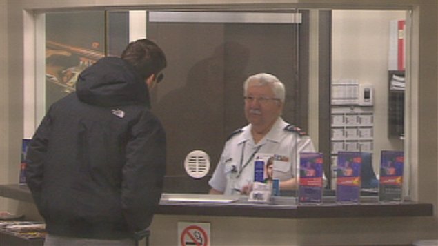 Onze postes d'agents de service aux clients seront abolis à Québec.