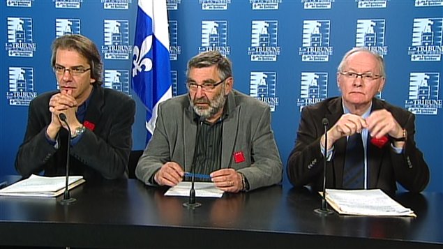 De gauche à droite, Mario Beauchemin, président de la Fédération des enseignants de cégep, Jean Trudelle, président de la Fédération nationale des enseignants du Québec et Max Roy, président de la Fédération québécoise des professeurs d'université.