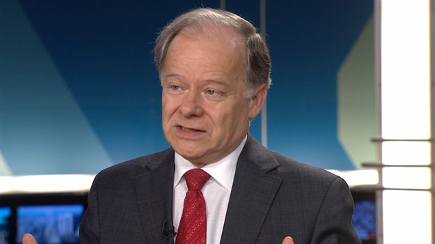 Le ministre des Finances du Québec, Raymond Bachand, en entrevue à Radio-Canada