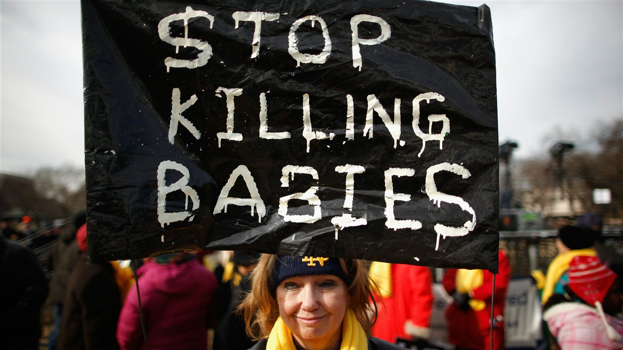 Bonnie McGonegle, résidente de l'Ohio, lors d'une manifestation anti-avortement en janvier 2011. 