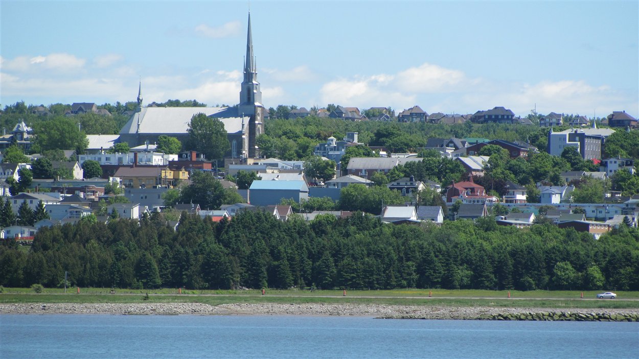 BasSaintLaurent légère hausse de taxes à RivièreduLoup RadioCanada BasSaintLaurent légère hausse de taxes à RivièreduLoup RadioCanada