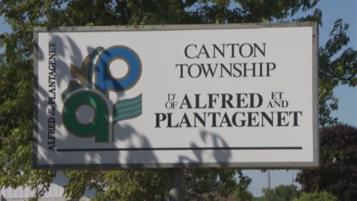 Une autre réunion au sujet de l'usine d'asphalte de Radio