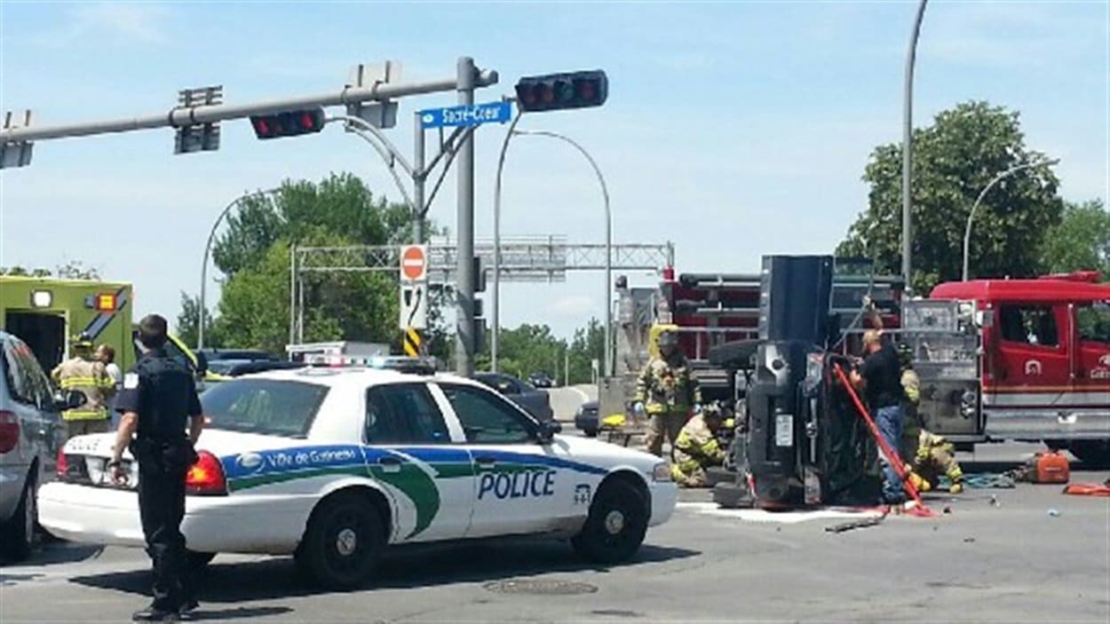 Un accident perturbe la circulation dans le secteur de Hull à Gatineau