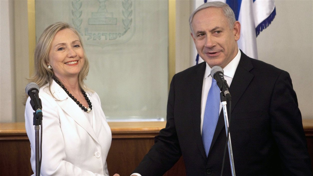 La secrétaire d'État américaine, Hillary Clinton et le premier ministre israélien, Benjamin Netanyahou
