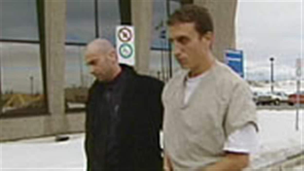 Procès pour meurtre Shawn Denver cité pour outrage au tribunal