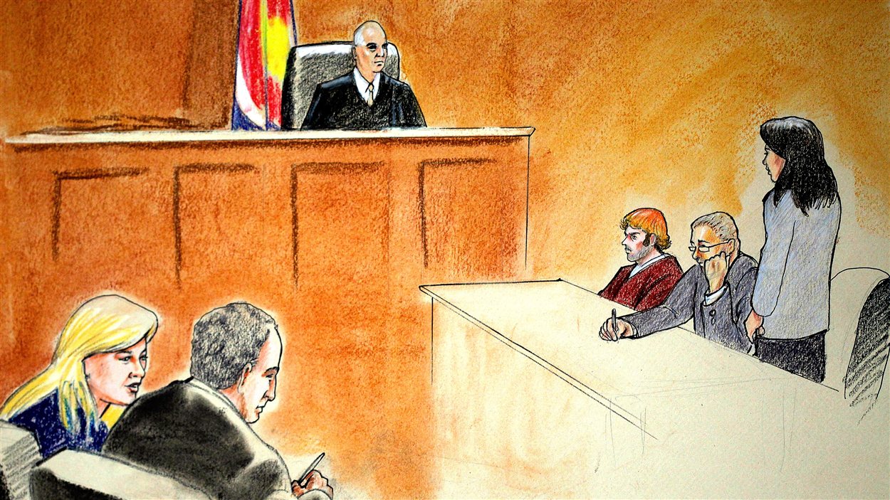 Un croquis judiciaire de James Holmes (troisième depuis la droite) lors de sa comparution