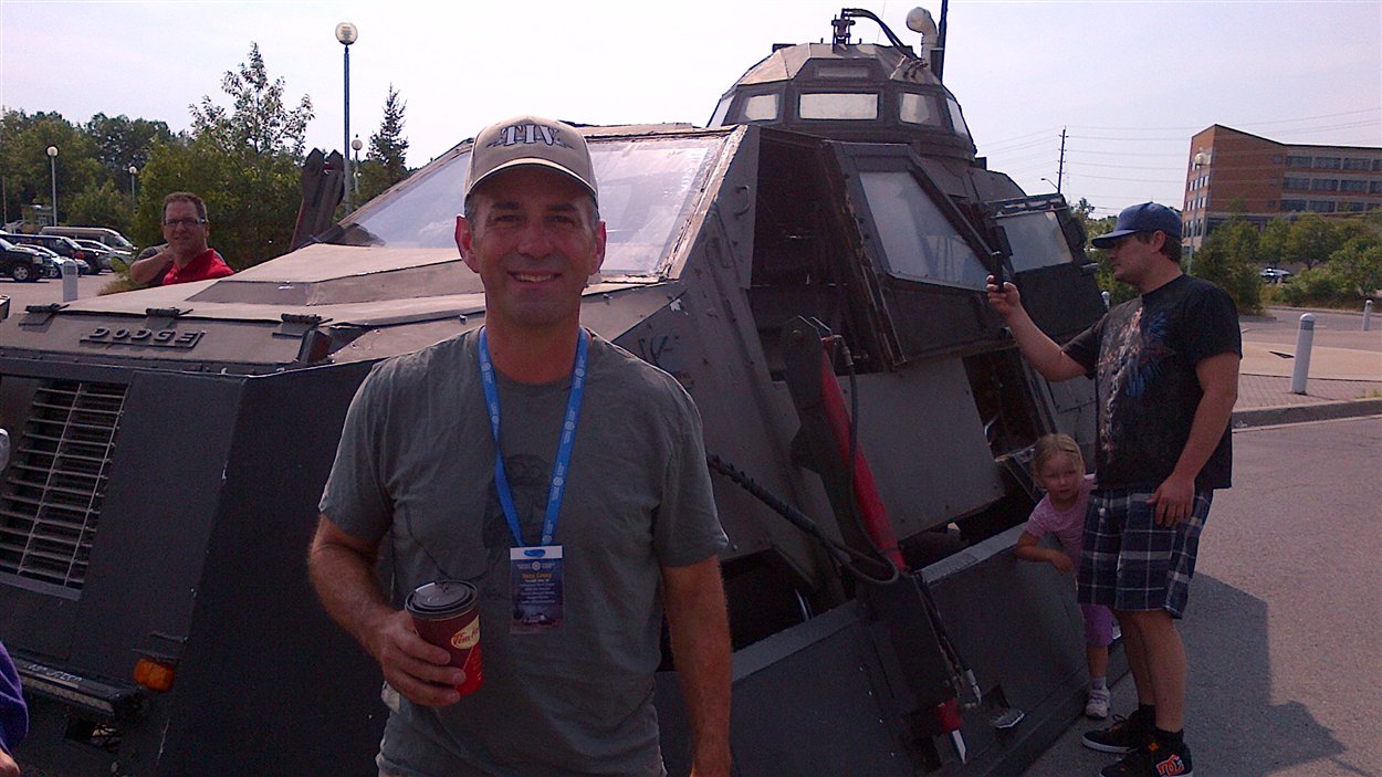 Un chasseur de tornades Sudbury Radio Canada