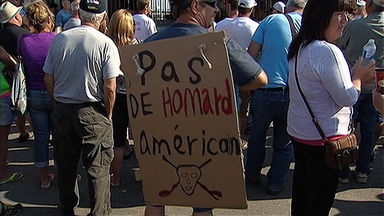 Des pêcheurs de homard ont manifesté dimanche à Richibouctou