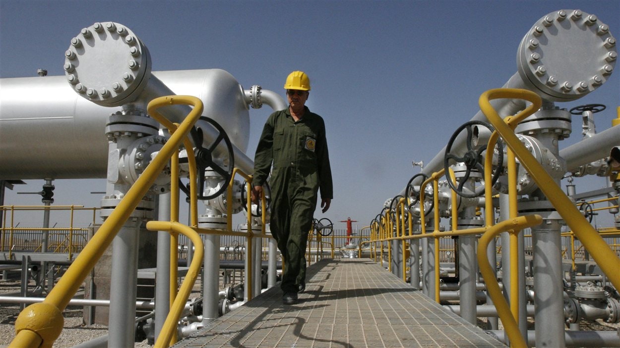 Installation pétrolière au sud ouest de Téhéran