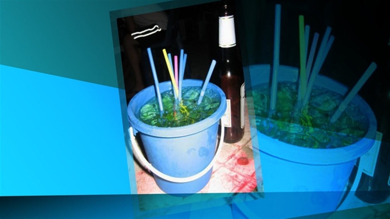 Cocktail populaire au bar Slinky