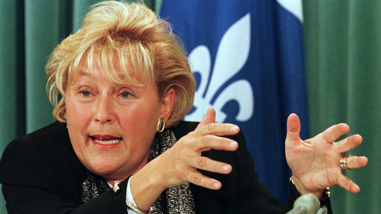 La ministre de la Santé, Pauline Marois. (1999)