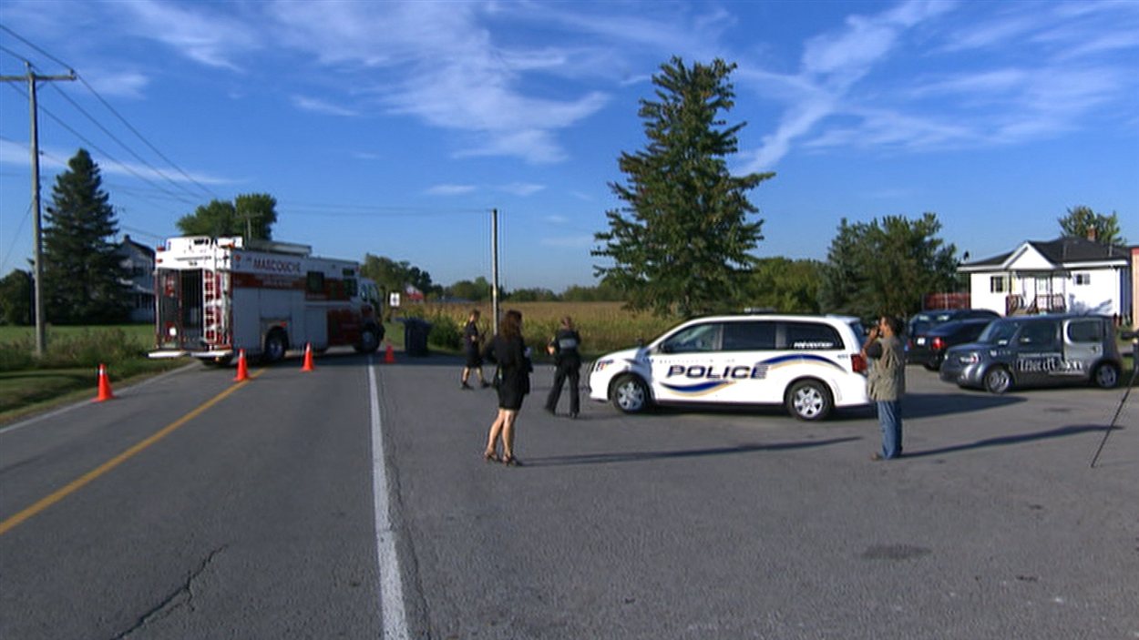 Une opération policière est en cours à Mascouche, au nord de Montréal.