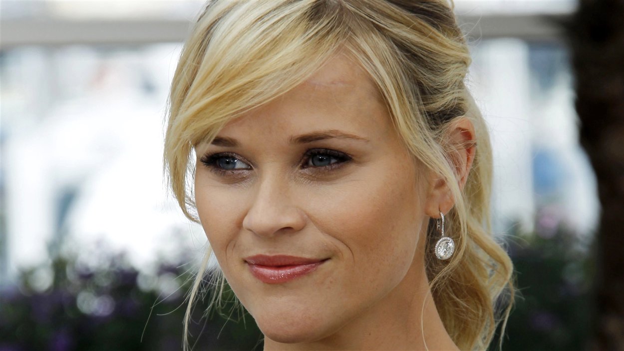 Reese Witherspoon a donné naissance jeudi à son troisième enfant et l'a nommé en hommage à un endroit cher à son coeur, Tennessee James.