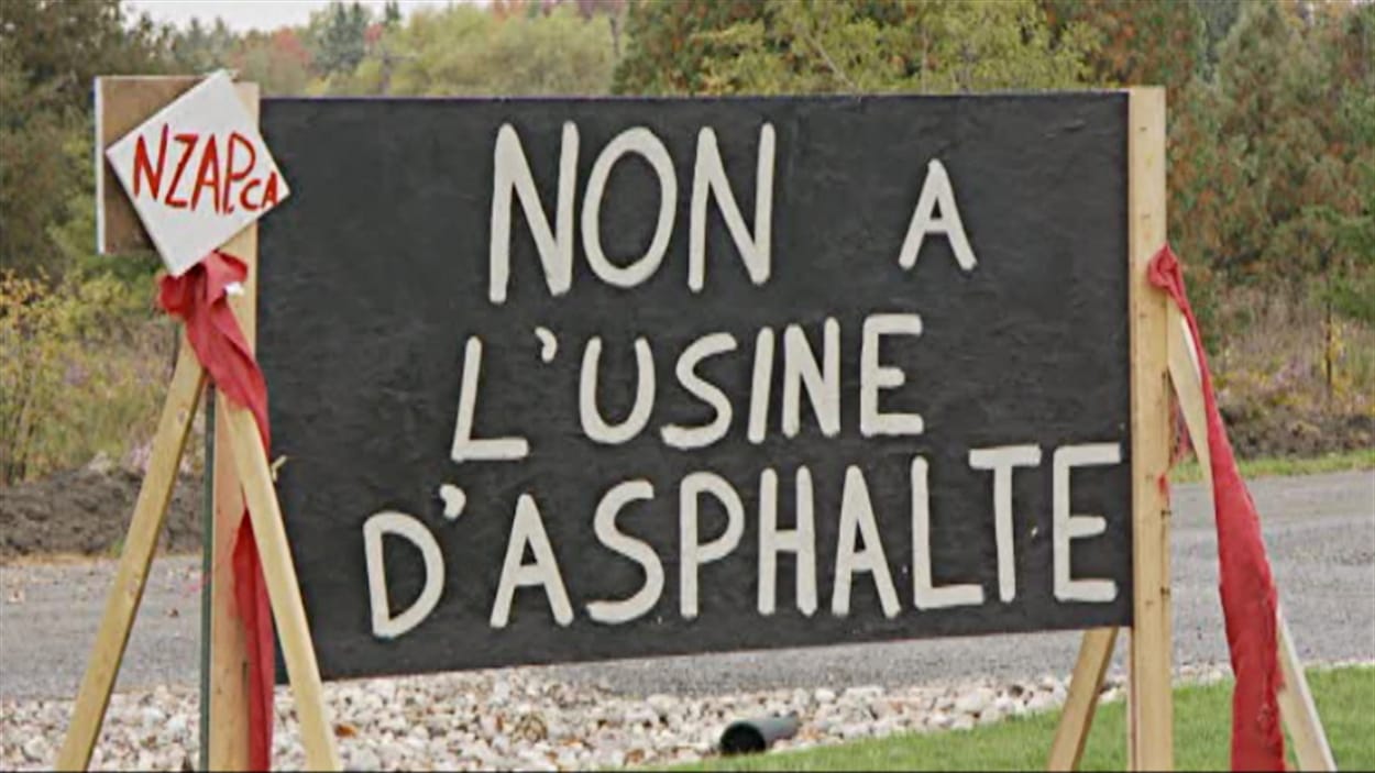 Des citoyens s'opposent au projet d'usine d'asphalte à Plantagenet.