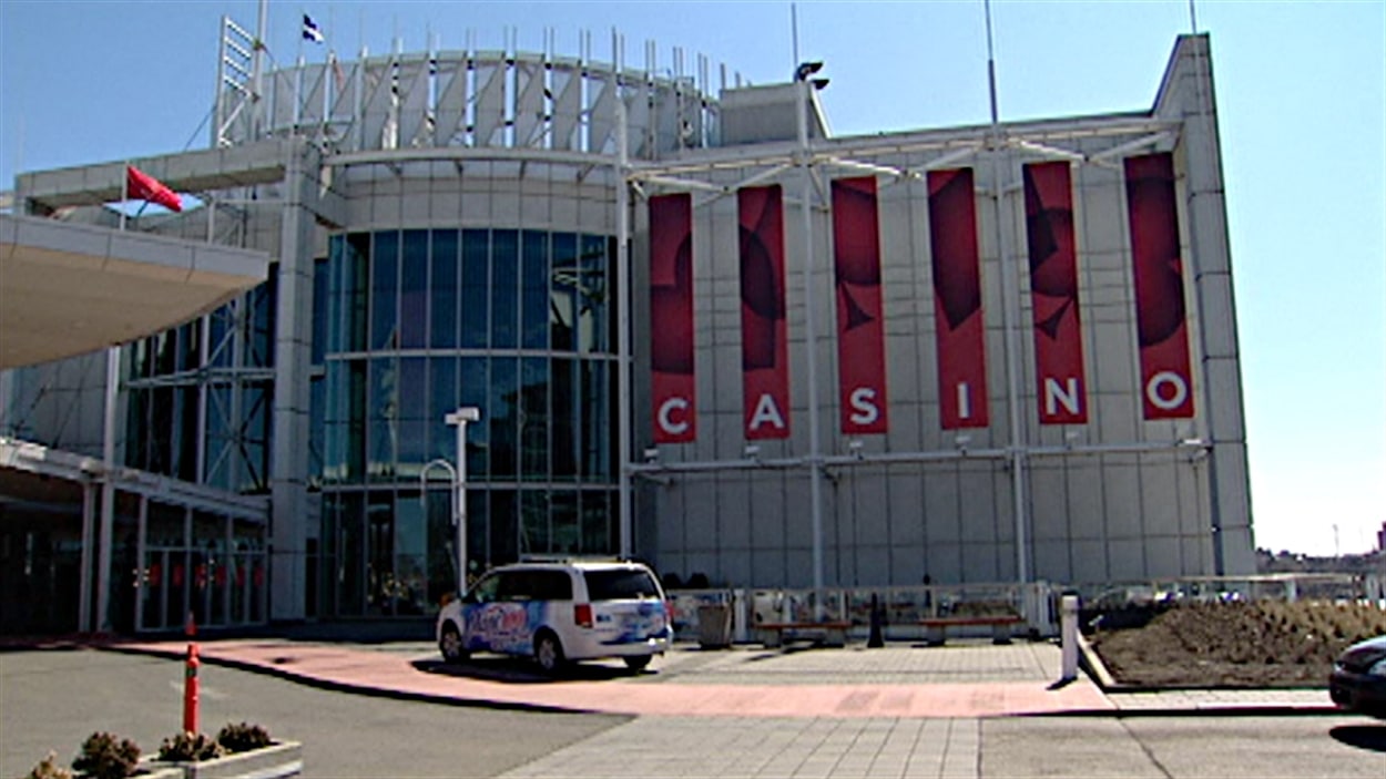 vol au casino du lac leamy