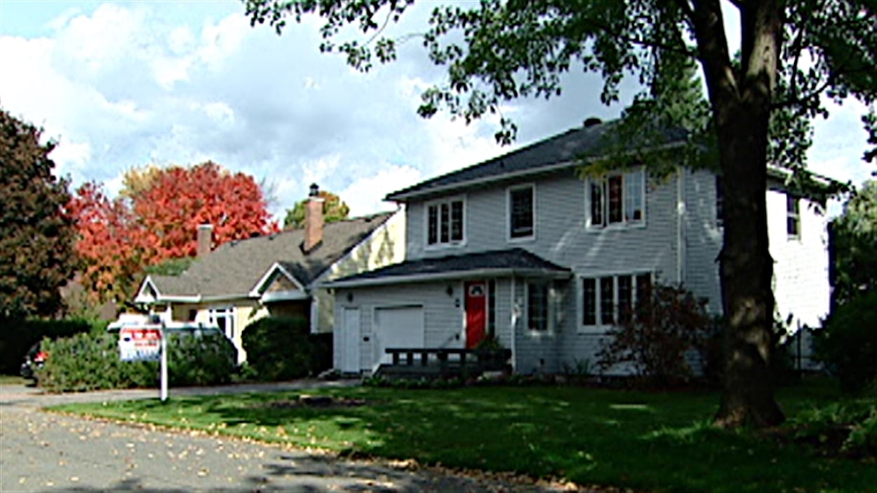 Le prix des maisons unifamiliales en baisse à Gatineau RadioCanada Le prix des maisons unifamiliales en baisse à Gatineau RadioCanada