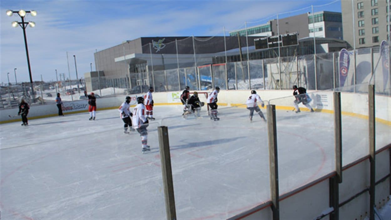 Levis La Patinoire Exterieure Pres Du Centre Des Congres Pourrait Demenager Radio Canada Ca