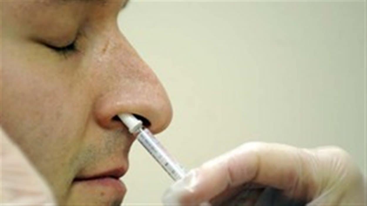 Vaccination par pulvérisation nasale (FluMist)