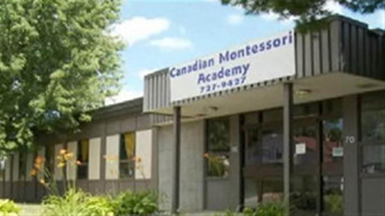 L'ancienne école Montessori encore à vendre  RadioCanada.ca