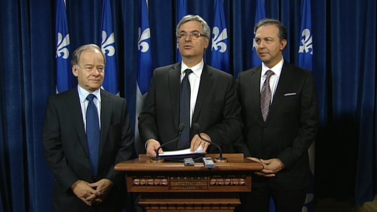 En soirée, les députés libéraux Raymond Bachand, Jean-Marc Fournier et Sam Hamad ont indiqué que leur formation ne renverserait pas le gouvernement péquiste.