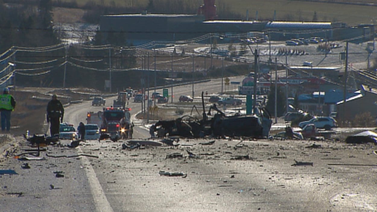Collision frontale mortelle à SaintTitedesCaps RadioCanada