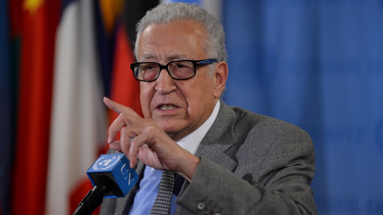 Lakhdar Brahimi au siège de l'ONU à New York
