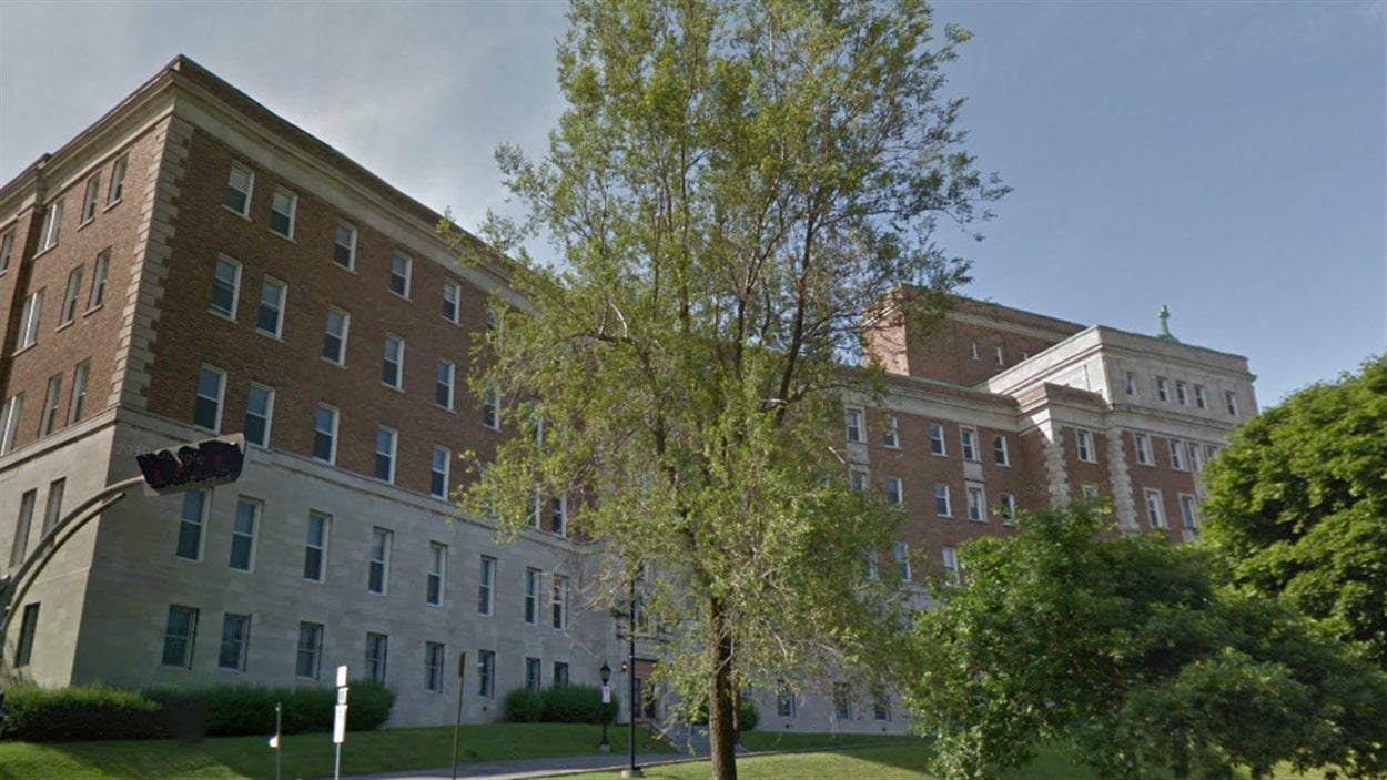 Le 1420, Boulevard Mont-Royal.