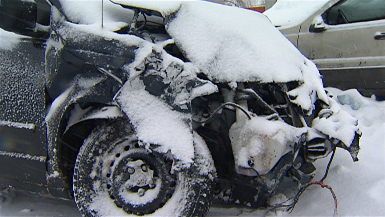 Un accident fait deux morts à SainteCéciledeMilton RadioCanada