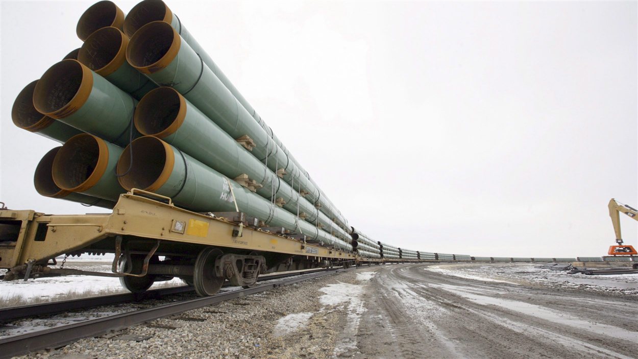 Des tuyaux de TransCanada servant à construire des pipelines