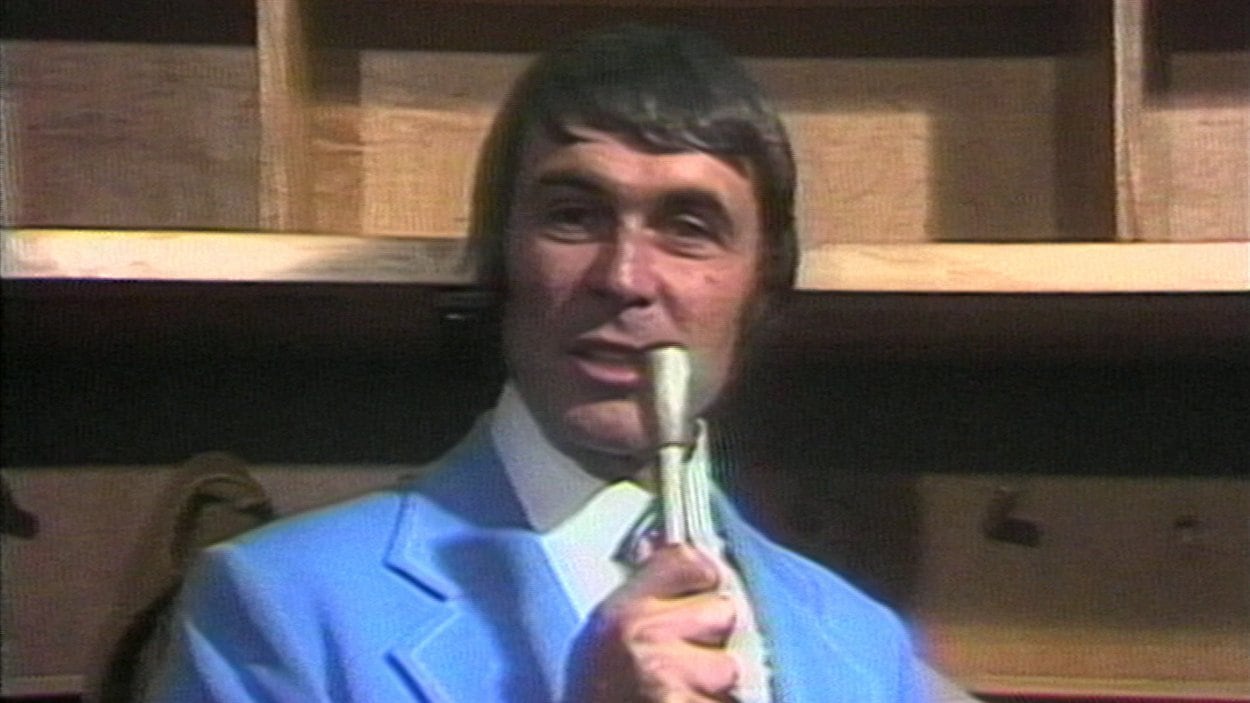 Richard Garneau dans le vestiaire du Canadien en 1977