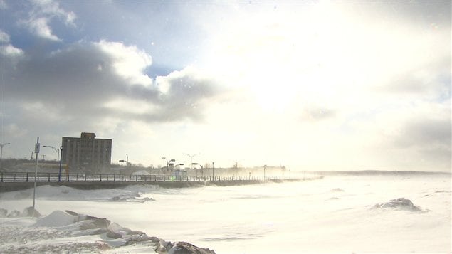 Sur la banquise, en face de Rimouski