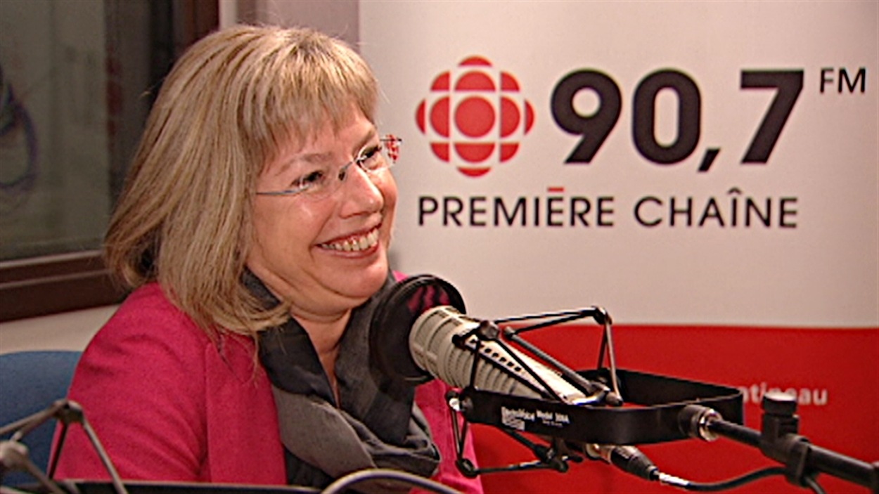 La docteure Anne-Marie Bureau, porte-parole du Centre de pédiatrie sociale de Gatineau, a tenu sa quatrième guignolée.