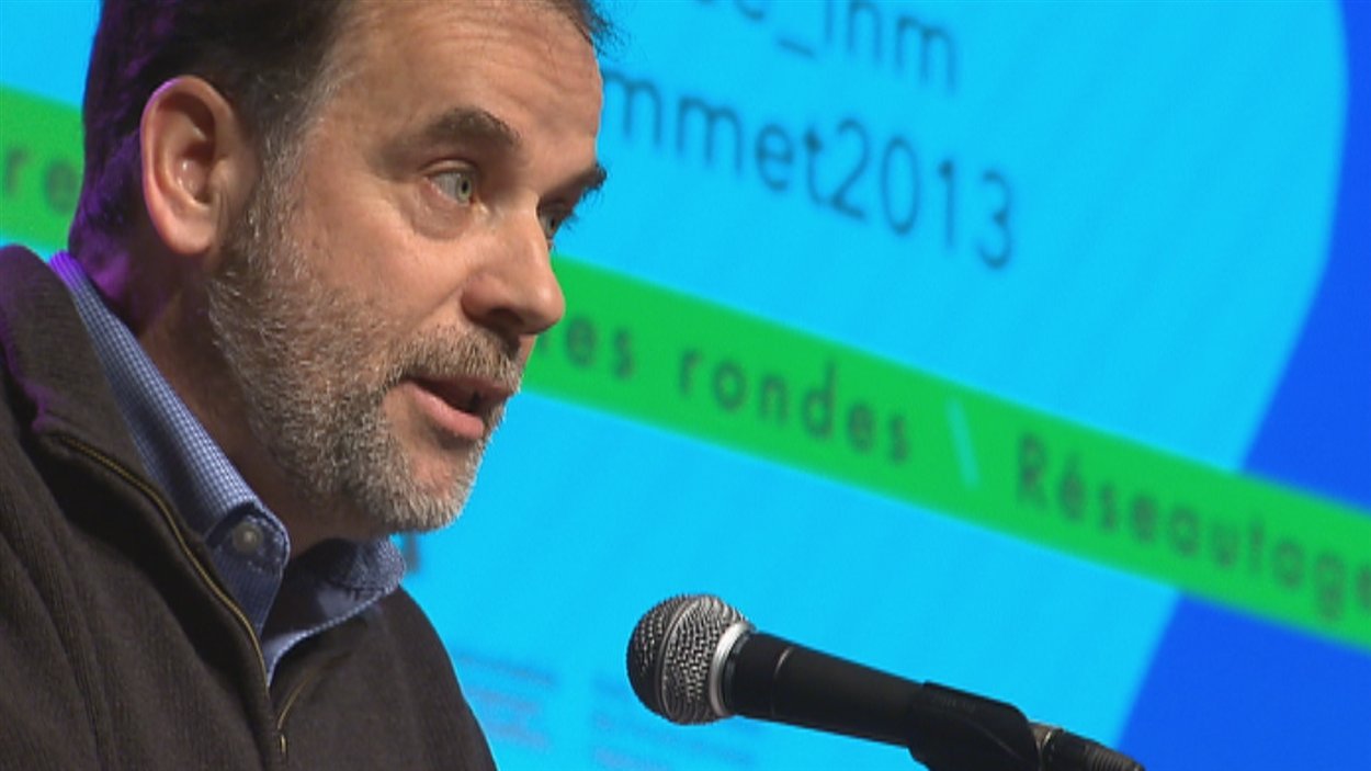 Pierre Duchesne, ministre de l'Enseignement supérieur