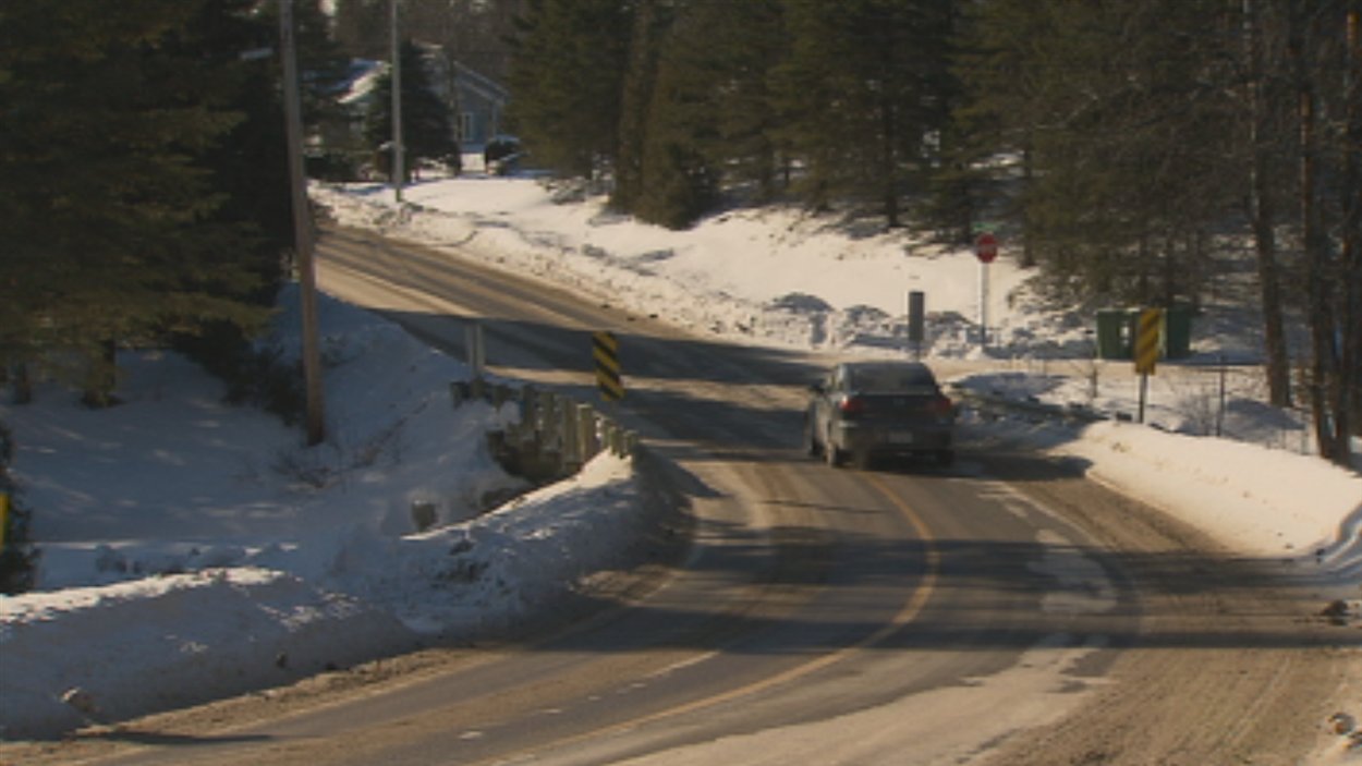 Travaux exigés pour le pont de la route Madoc | Radio-Canada