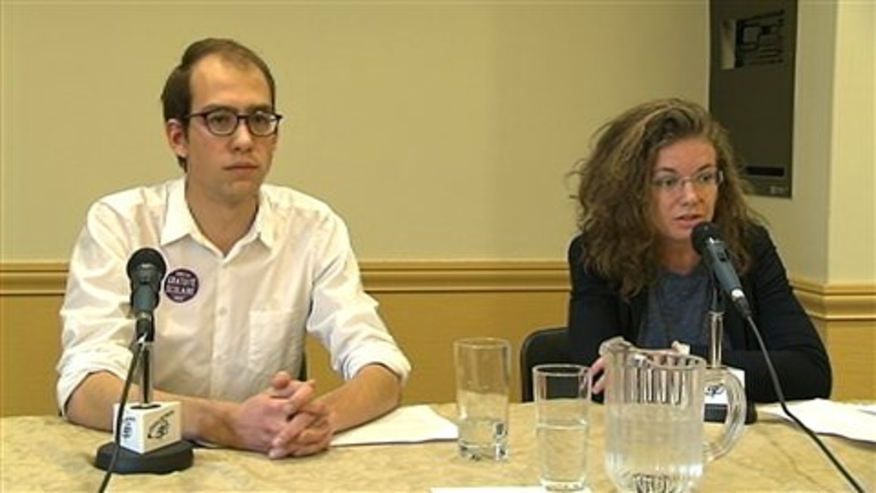Sommet sur l'enseignement supérieur : l'ASSE se mobilise | Radio-Canada