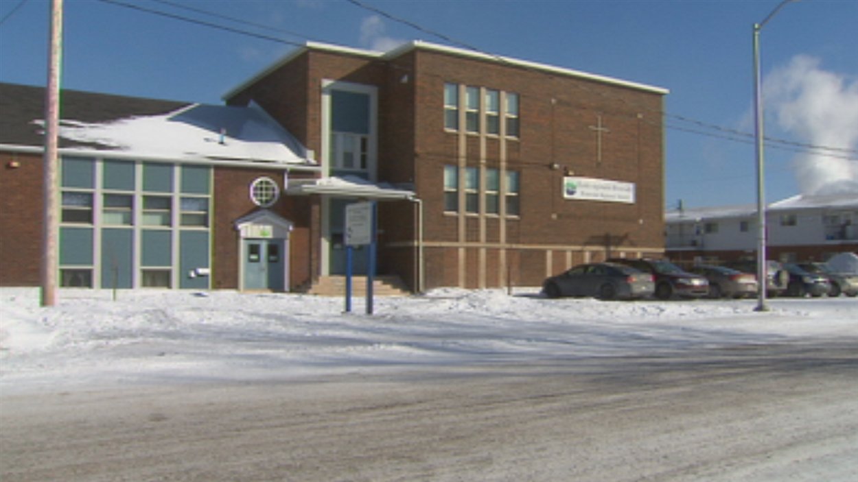 Ecole Riverside École anglophone menacée au Saguenay | Radio-Canada