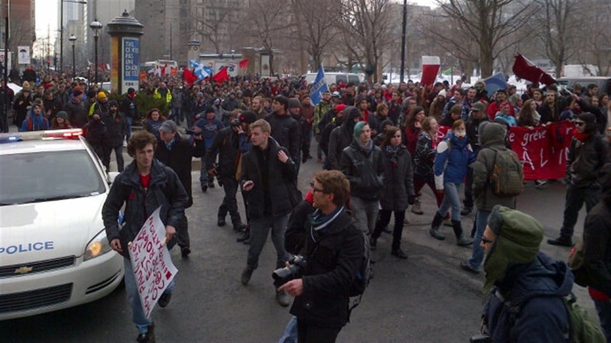 Les manifestants, rue Sherbrooke