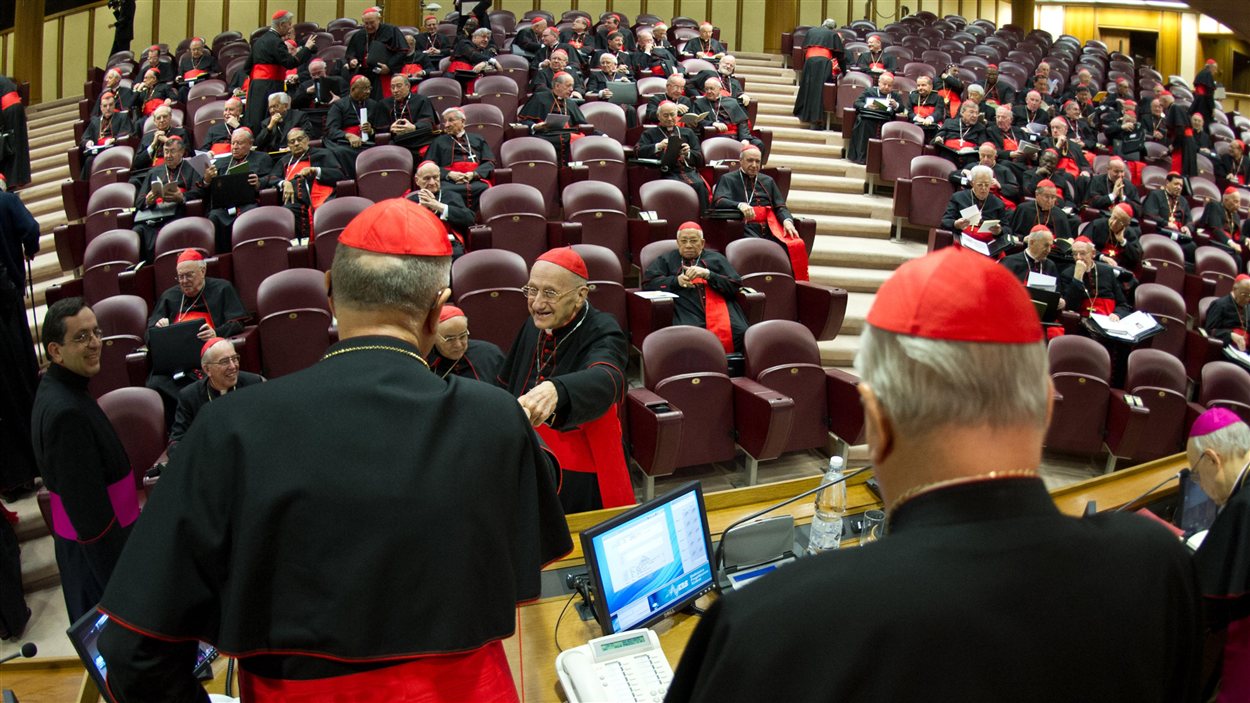 Les cardinaux sont réunis pour préparer la succession de Benoît XVI