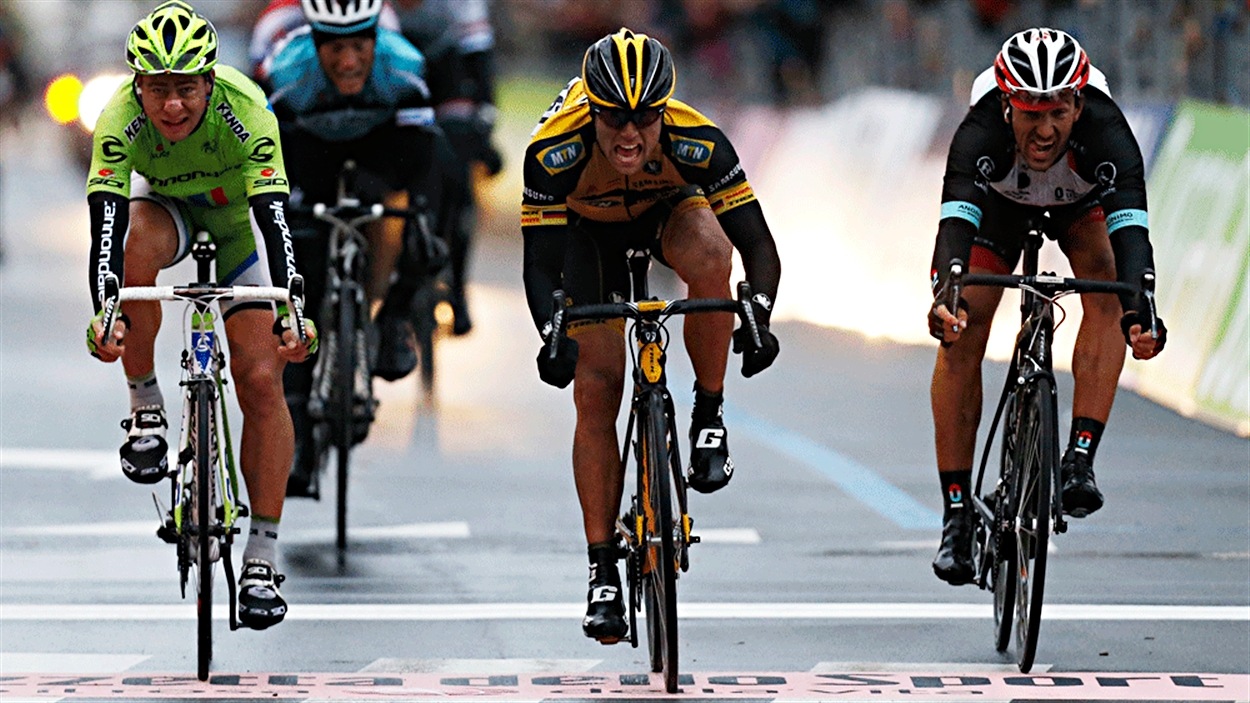 Gerald Ciolek au sprint dans Milan San Remo