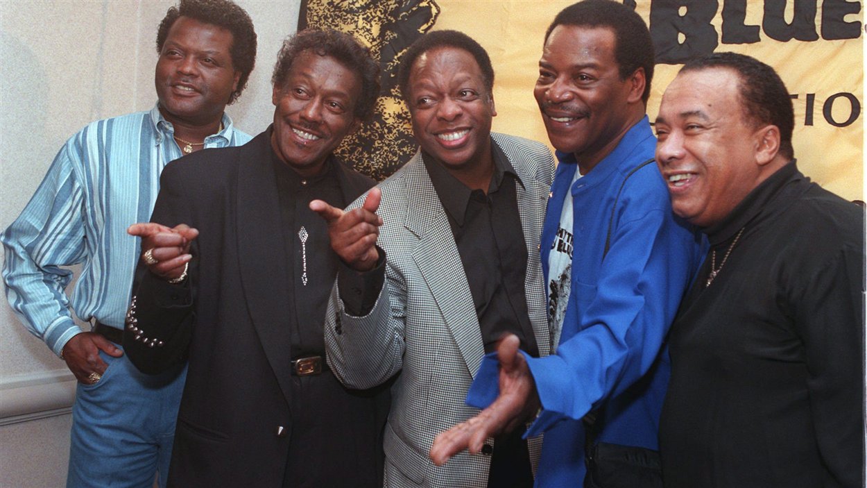 Décès du leader des Spinners, Bobbie Smith RadioCanada