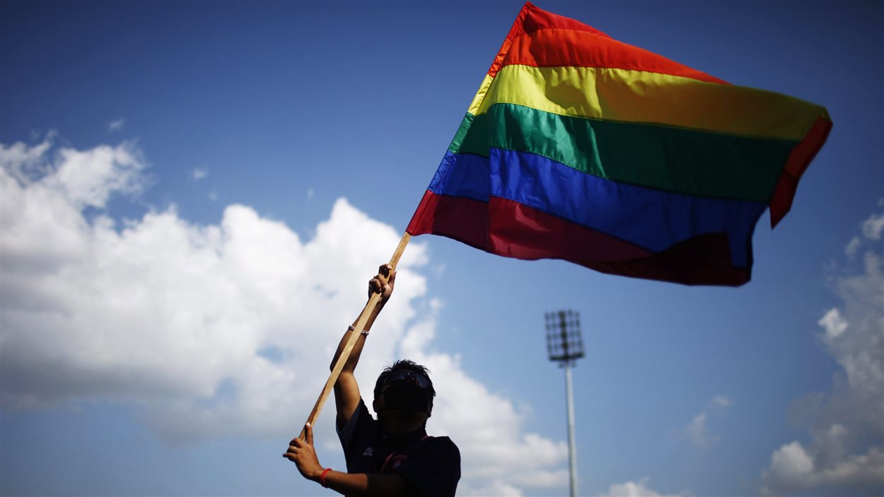 Le drapeau rassemblant la communauté LGBT