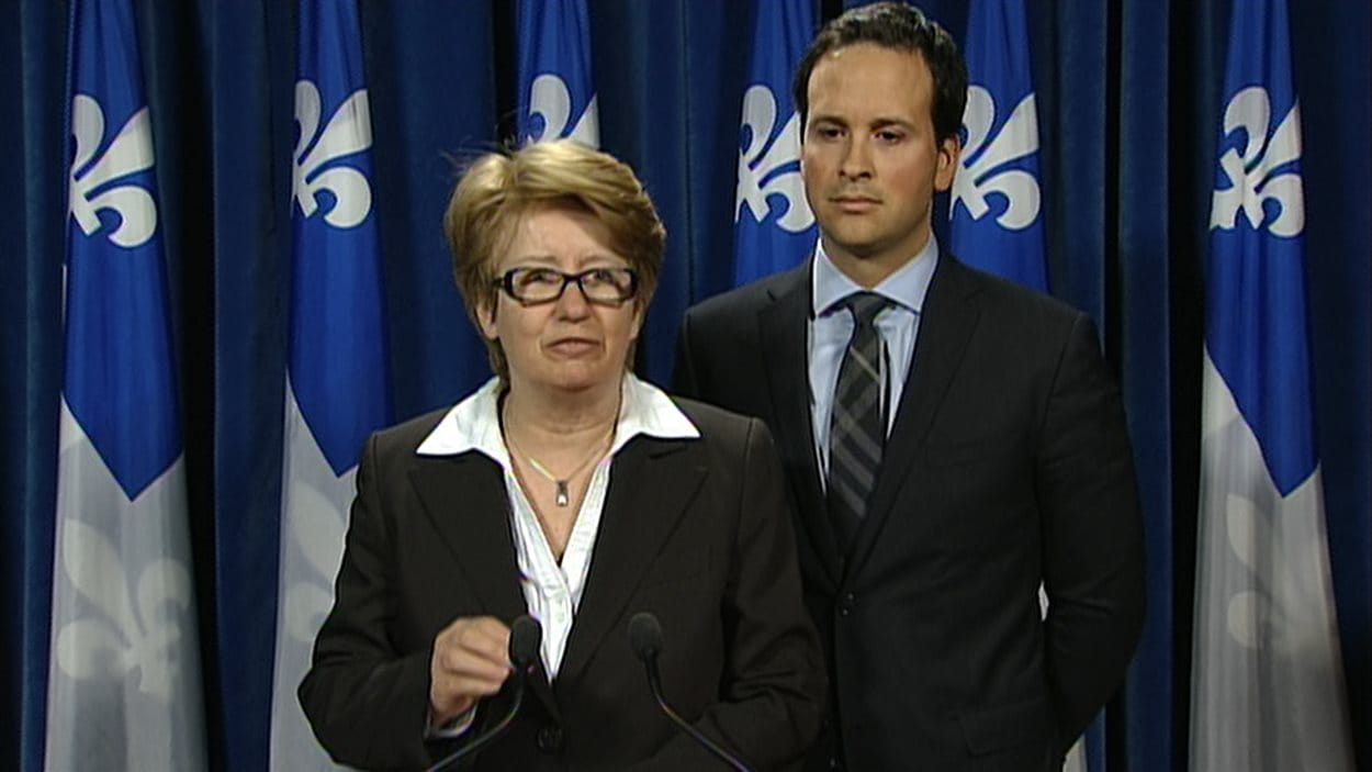 Les ministres Agnès Maltais et Alexandre Cloutier