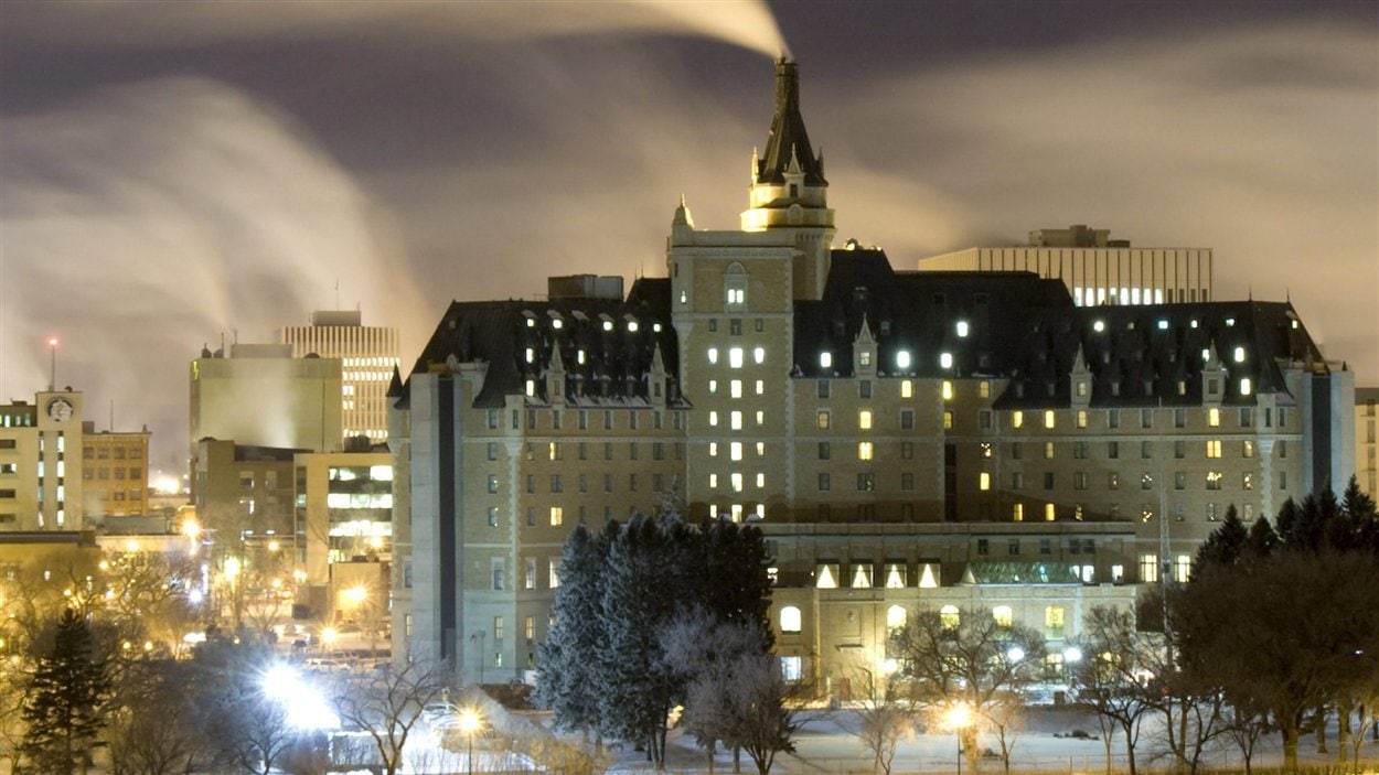 L'Hotel Delta Bessborough au centre-ville de Saskatoon par -27 Celcius en décembre 2008.