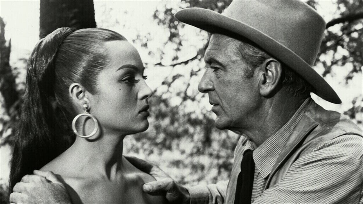 Sara Montiel et Gary Cooper dans Vera Cruz, un film paru en 1954.