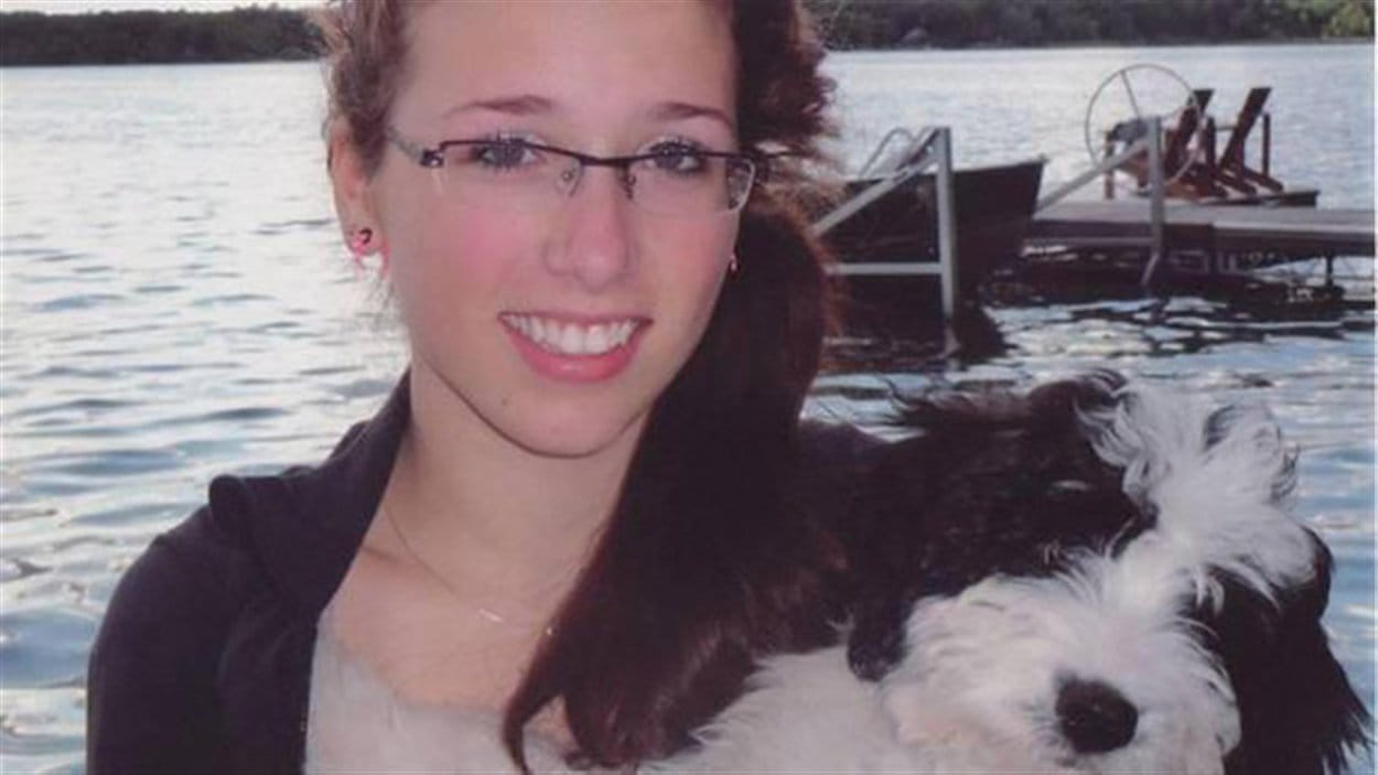 Rehtaeh Parsons de Halifax en Nouvelle-Écosse avait 17 ans quand elle s'est suicidée